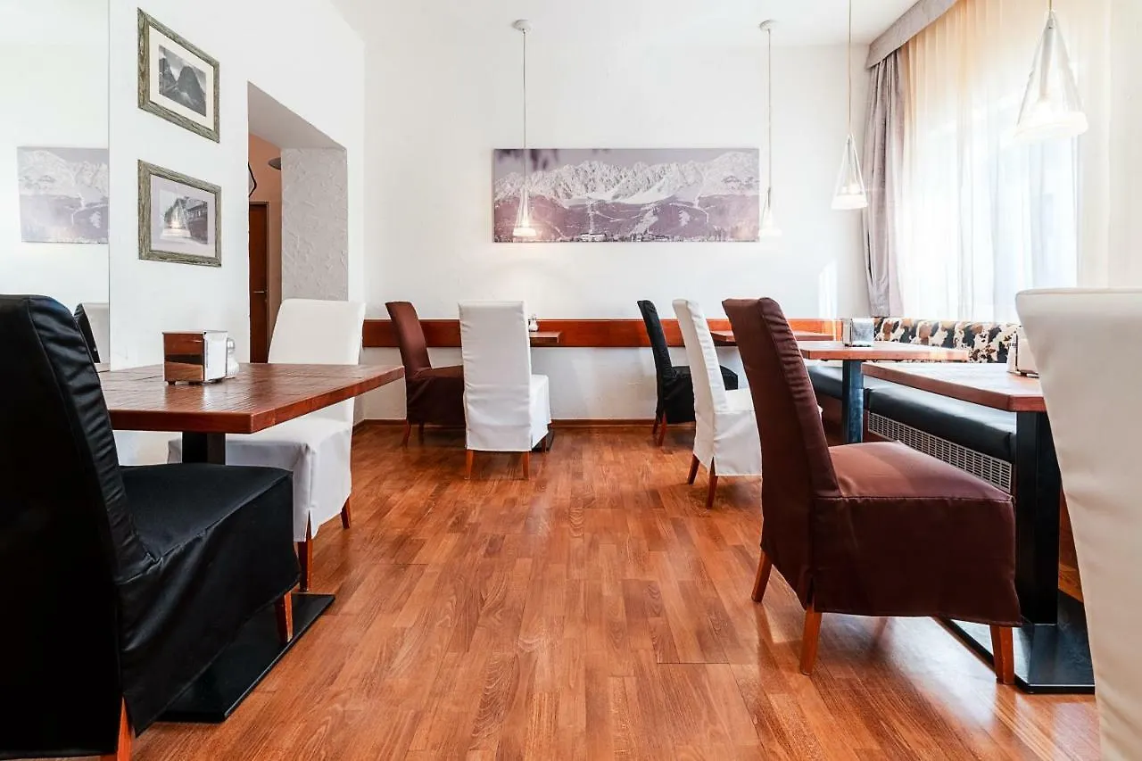 Binders Budget City-Mountain Hotel Innsbruck
